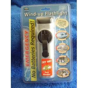  Emergency Wind Up Flashlight 