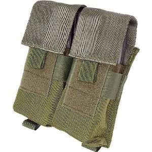   M16 Four Magazine Pouch, A TACS 813405:  Sports & Outdoors