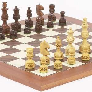   Deluxe Chessmen & Astor Place Chess Board From Spain: Toys & Games