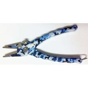  Accurate 7 Piranha Pliers Limited Edition: Water Camo 