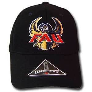   FLORIDA ATLANTIC OWLS BLACK NEW CAP HAT FLEX FIT: Sports & Outdoors