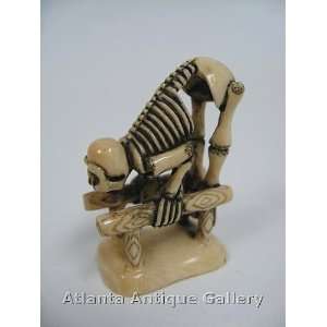  Netsuke Skeleton Figurine: Home & Kitchen