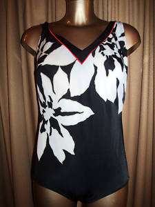 Maryan Charmline Moulded Swimsuit Blk/White 18D BNWT  
