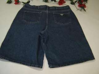 GUESS mens Designer denim jean shorts pants size 40  