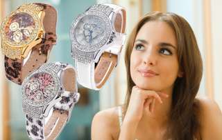   Grils Crystal Decor Quartz Wrist Watch Silver Tone Nice Gift  