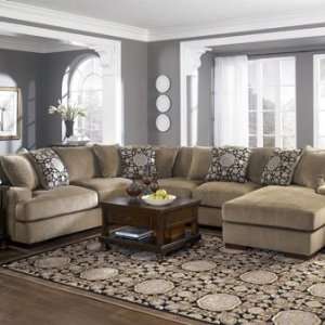  Market Square Gowen Chaise Sectional