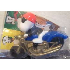  Burger King 2007 Peanuts Snoopy on Motorcycle Toys 