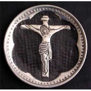  Decorative Metal Plate Featuring Crucifixion of Christ 