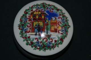 Heritage House ChristmasTRINKET/MUSIC BOX: SILVER BELLS  