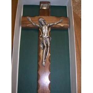  Edge Walnut Crucifix with Antique Silver Corpus 