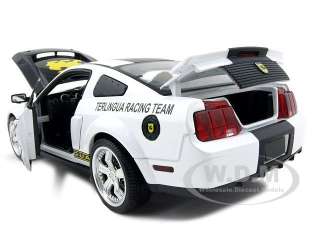 2008 SHELBY MUSTANG TERLINGUA WHITE 118 MODEL CAR  