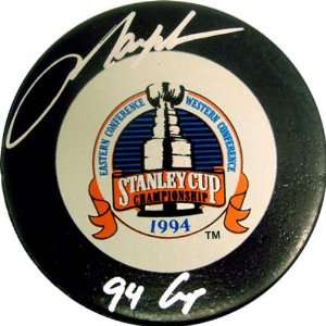  Mark Messier Autographed 1994 Stanley Cup Puck with 94 Cup 