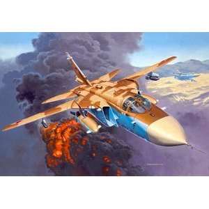  Revell 1/72 Sukhoi Su 24M Fencer  Toys & Games