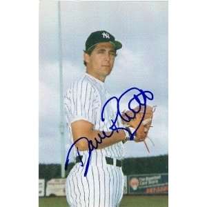 Dave Righetti Autographed/Hand Signed postcard (New York 