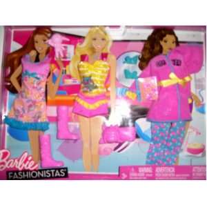   Fashionistas Cutie Pajama Slumber Party Fashion Set: Toys & Games