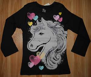   Black Shirt with LARGE Gray Horse & Hearts~NWT~Great Gift Idea  