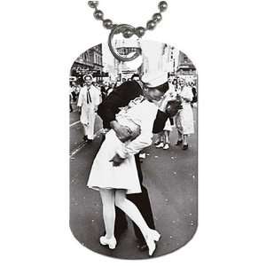  edith shain kiss Dog Tag with 30 chain necklace Great 