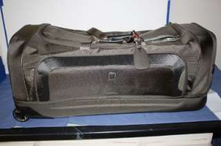 Tumi T Tech Presidio Lobos 35in Wheeled duffel luggage  