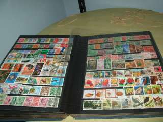 LARGE WORLD ACCUMULATION IN BOX 1000S OF STAMPS  