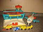   Fisher Price 60 Pc LOT>Airport>House>Fire Station>Garage Little People