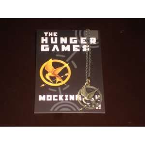    The Hunger Games Movie Mockingjay Necklace Replica US Toys & Games