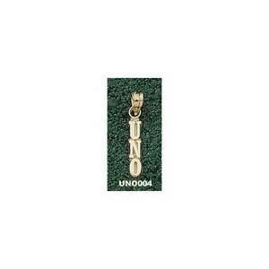 New Orleans Privateers Vertical UNO 9/16 Pendant   10KT Gold 