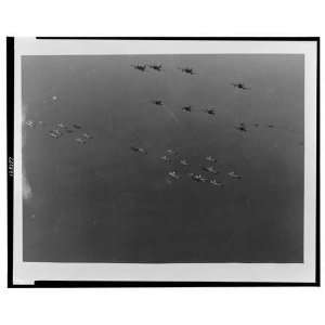    45 US Air Force airplanes,over Italy, World War II