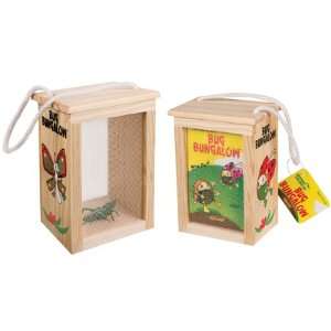  Wood Bug Bungalow Viewer with Mesh Panels 