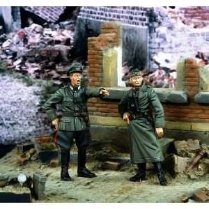   Top Brass German Officers WWII 1 35 Verlinden: Toys & Games