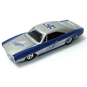  ERTL MLB 1969 Dodge Charger 1:25 Scale Diecast   Los 