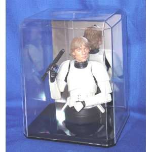 Protech Gentle Giants Mini bust Display Case with Mirror, Fits Similar 