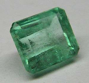  NATURAL COLOMBIAN EMERALD NO CHEMICALS VERY CLEAN MUZO MINES  