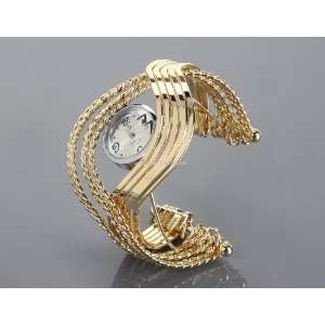  Bracelet Alloy Watch   Great gift for your friend 