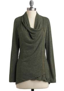 Airport Greeting Cardigan   Mid length, Green, Solid, Exposed zipper 