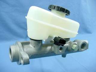   Master Cylinder Crown Vic Town Car Grand Marquis 018575113414  