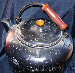 labelle s china neat albeit clearly vintage old kettle has obviously 