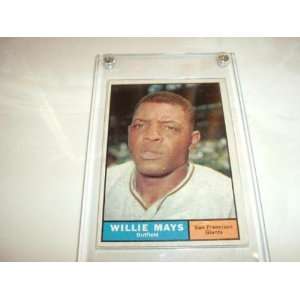  1961 Topps WILLIE MAYS #150 San Francisco Giants 