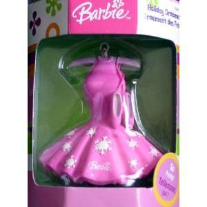  Barbie Holiday Ornament 2004   Pink Toys & Games