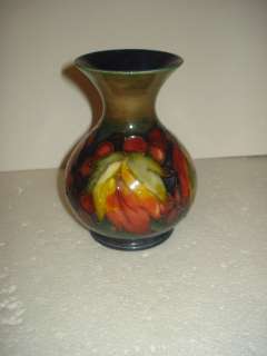 floral handpainted MOORCROFT vase     