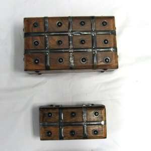  Set of 2 Wooden Trinket Boxes   Keepsake Craft Box